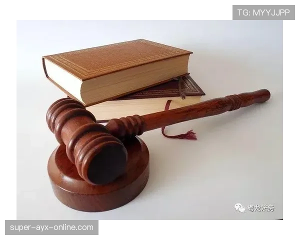 判罚争议中裁判判定标准与实际执行差异解析 判罚争议中裁判判定标准与实际执行差异解析
