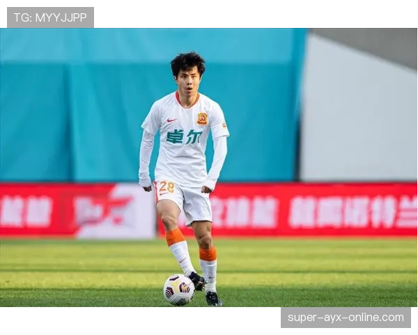 竞技俱乐部公布冬窗引援目标专注补强后防线短板 竞技俱乐部公布冬窗引援目标专注补强后防线短板
